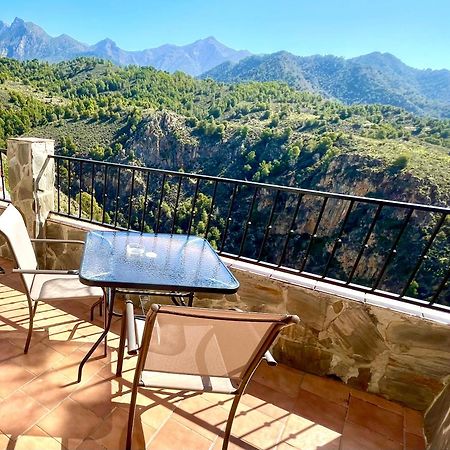 Apartamentos Axarquia , Frigiliana, Terraza Privada Con Vistas A La Montana Rio Y Al Mar Dış mekan fotoğraf