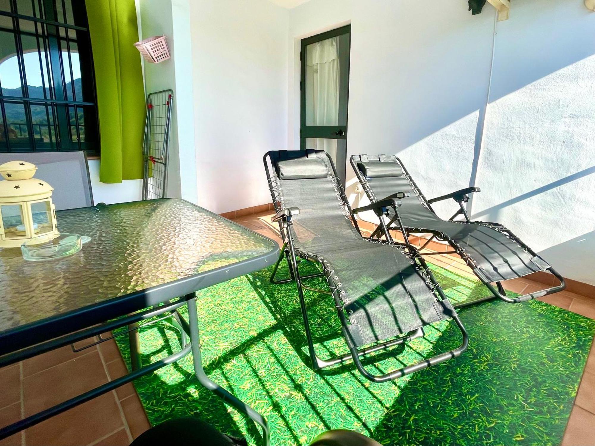 Apartamentos Axarquia , Frigiliana, Terraza Privada Con Vistas A La Montana Rio Y Al Mar Dış mekan fotoğraf